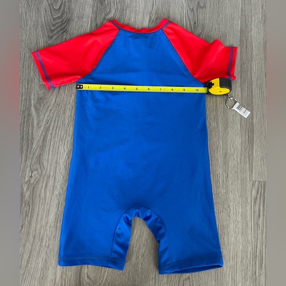 Spider-Man one piece bathing suit size 3t - Picture 4 of 5